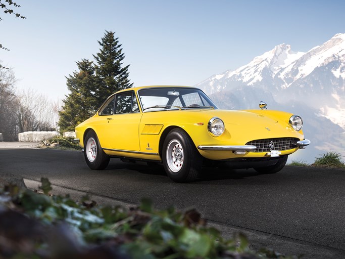1968 Ferrari 330 GTC by Pininfarina