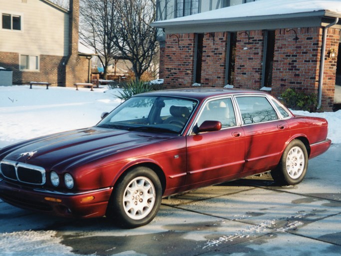 1998 Jaguar XJ 8 4D