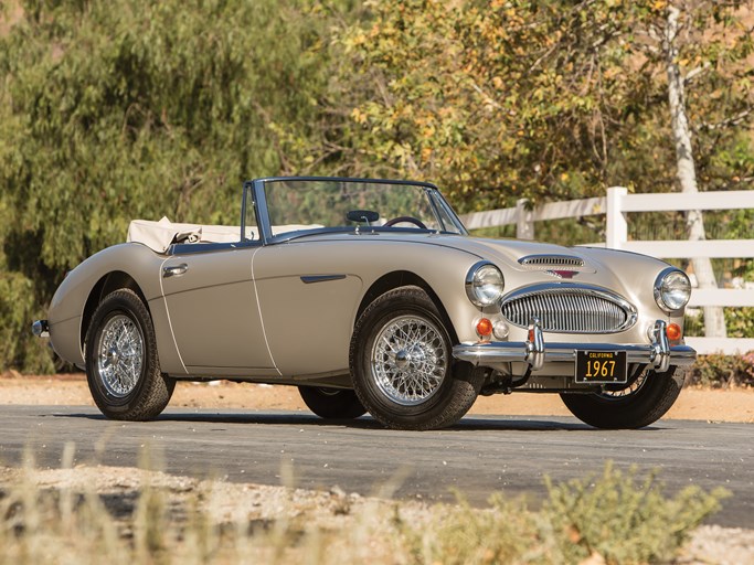 1967 Austin-Healey 3000 Mk III BJ8 Sports Convertible