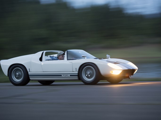 1965 Ford GT40 Roadster Prototype