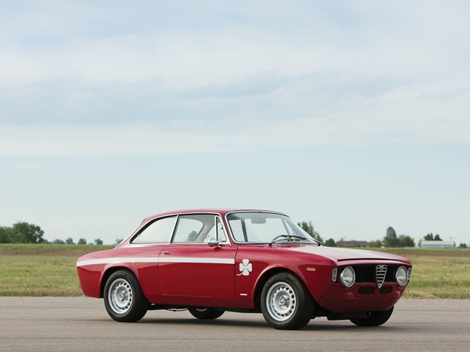 1968 Alfa Romeo Giulia GTA 1300 Junior Stradale by Bertone