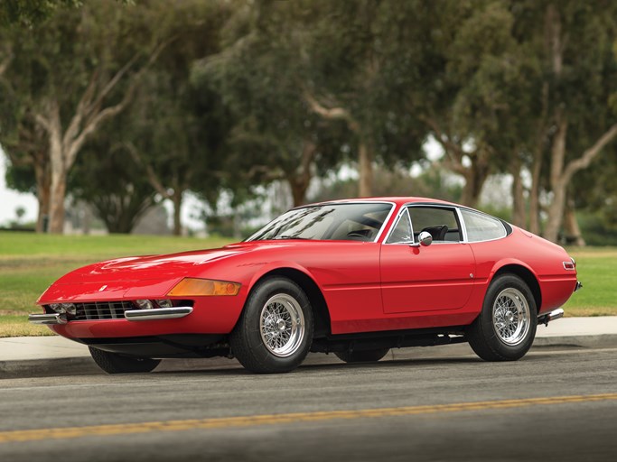 1972 Ferrari 365 GTB/4 Daytona Berlinetta by Scaglietti