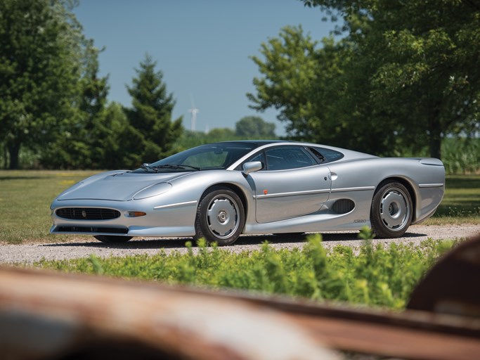 1993 Jaguar XJ220