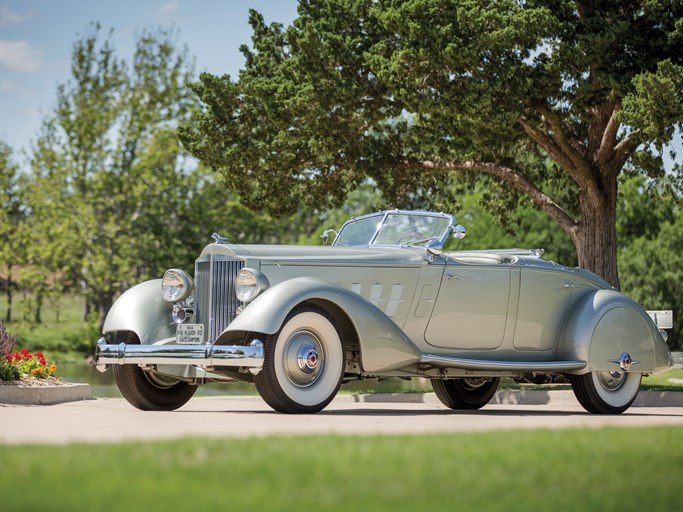 1933 Packard Twelve Individual Custom Sport Phaeton in the style of LeBaron