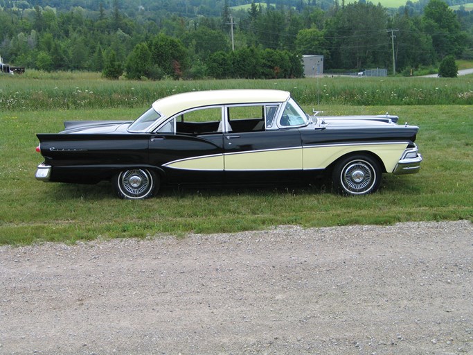 1958 Mercury Meteor Rideau