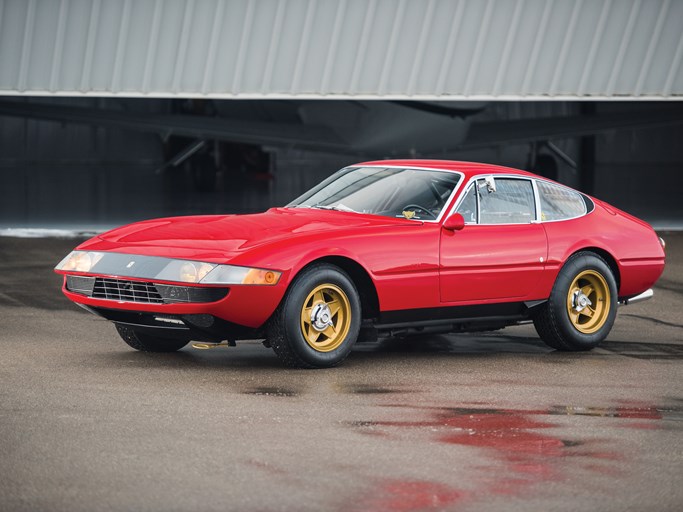 1969 Ferrari 365 GTB/4 Daytona Berlinetta by Scaglietti