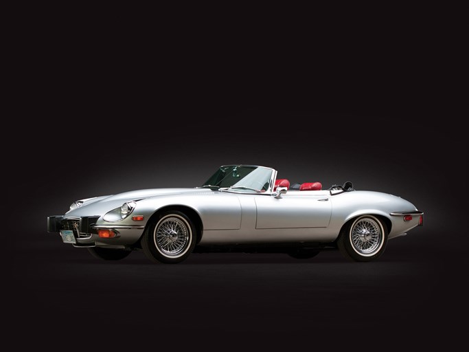 1974 Jaguar E-Type Series III V-12 Roadster