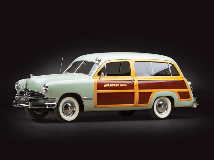 1950 Ford V-8 Custom DeLuxe Station Wagon