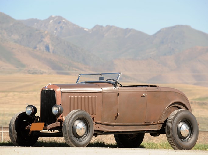 1932 Ford Custom Hi-Boy Roadster