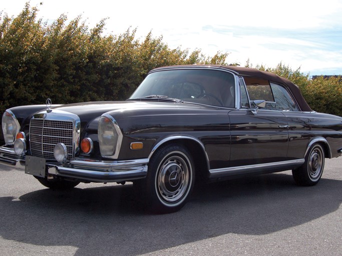 1971 Mercedes-Benz 280SE 3.5 Convertible