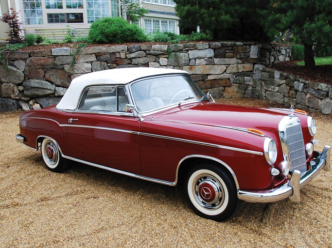 1959 Mercedes-Benz 220SE 