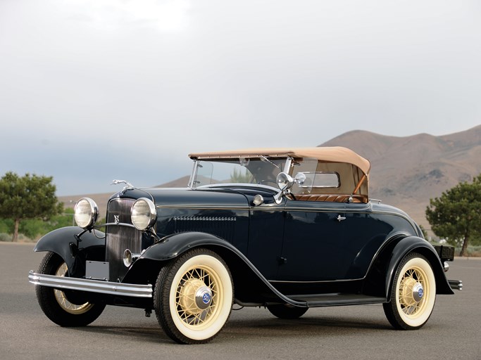 1932 Ford Deluxe Roadster