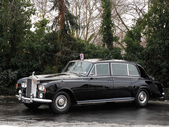 1969 Rolls-Royce Phantom VI Limousine by Mulliner Park Ward Seven-Seat Limousine