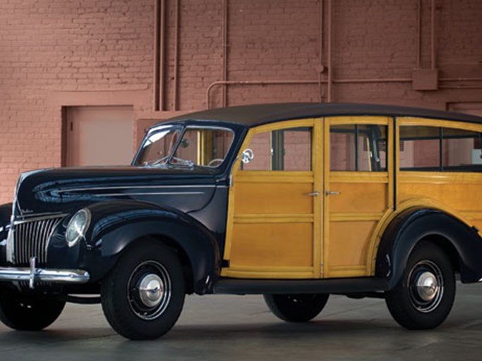 1939 Ford Deluxe Station Wagon