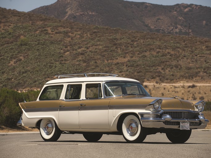 1957 Packard Clipper Country Sedan