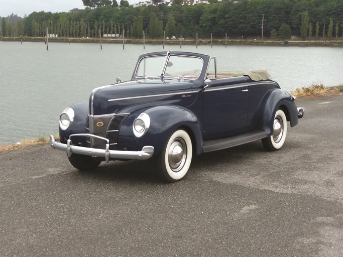 1940 Ford Deluxe Convertible Coupe