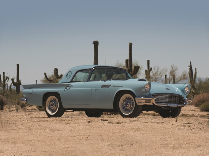 1957 Ford Thunderbird