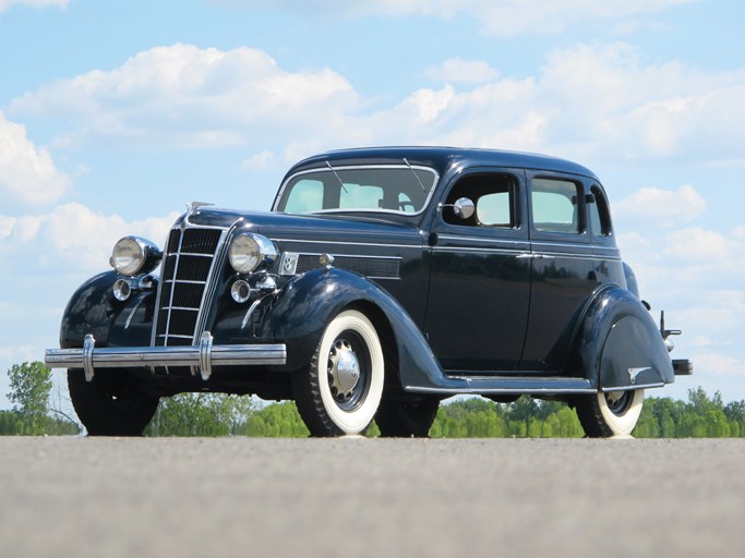 1935 Chrysler CZ Airstream Eight Four-Door Sedan