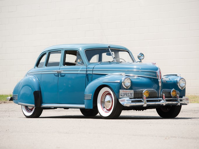 1941 Studebaker Commander DeLux-Tone Sedan