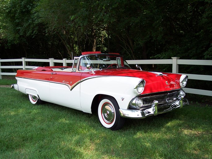 1955 Ford Fairlane Sunliner Convertible