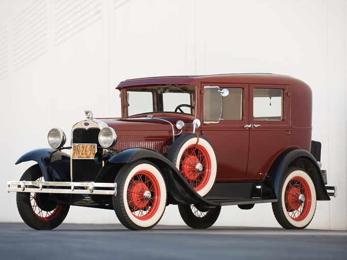 1930 Ford Model A Deluxe Fordor Sedan