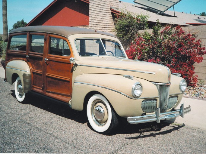 1941 Ford Deluxe Station Wagon