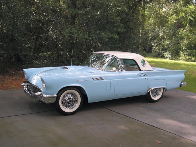 1957 Ford Thunderbird 