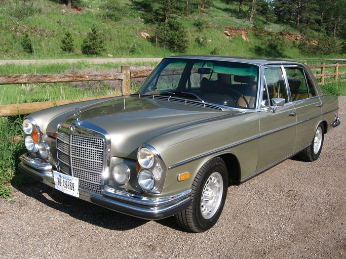 1969 Mercedes-Benz 300 SEL 6.3 Sedan