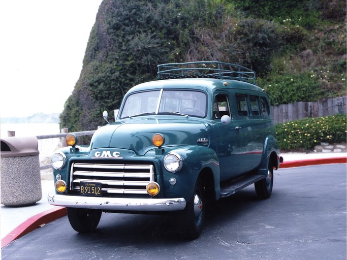 1951 GMC 250 Suburban