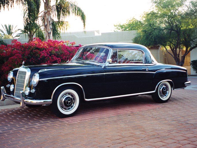 1960 Mercedes-Benz 220SE Coupe