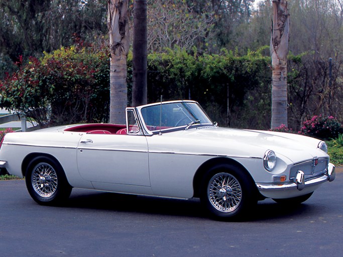 1967 MG B Roadster