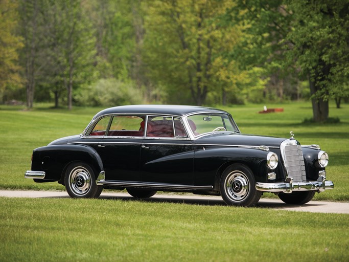 1962 Mercedes-Benz 300 d 'Adenauer' Sedan