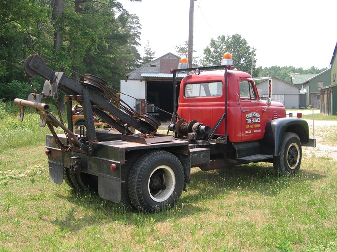 1964 International Tow Truck