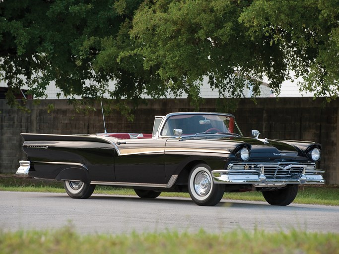 1957 Ford Fairlane 500 Skyliner Retractable Hardtop