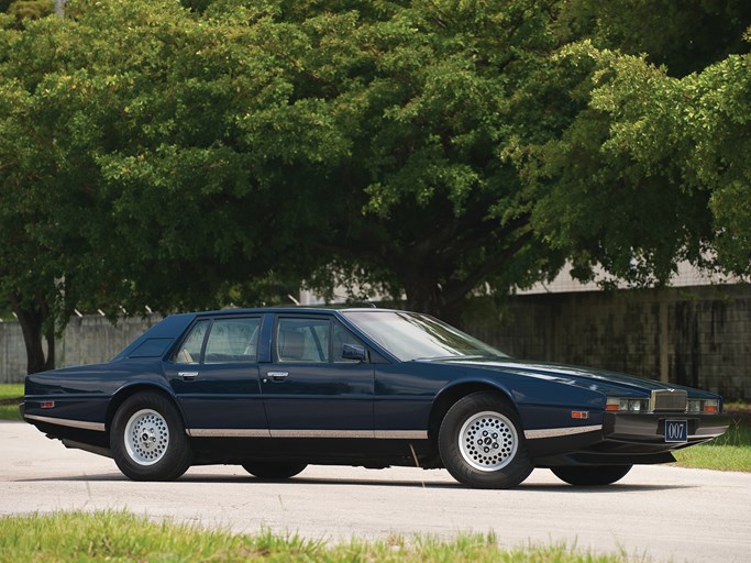 1984 Aston Martin Lagonda Saloon