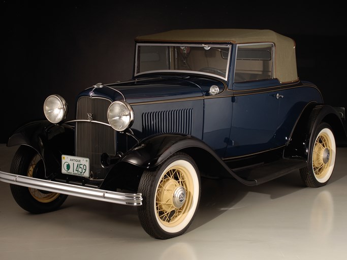 1932 Ford Deluxe Cabriolet