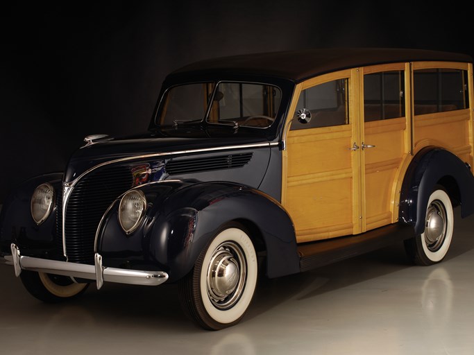 1938 Ford Deluxe Station Wagon