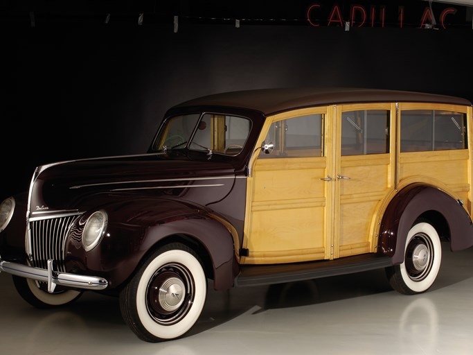 1939 Ford Deluxe Station Wagon