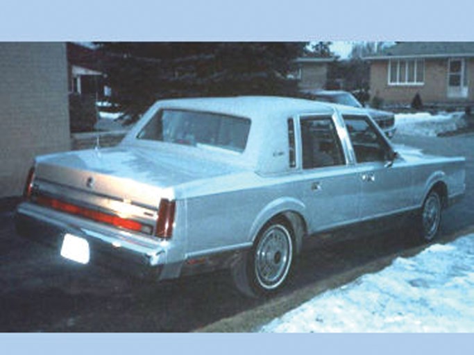 1988 Lincoln Town Car