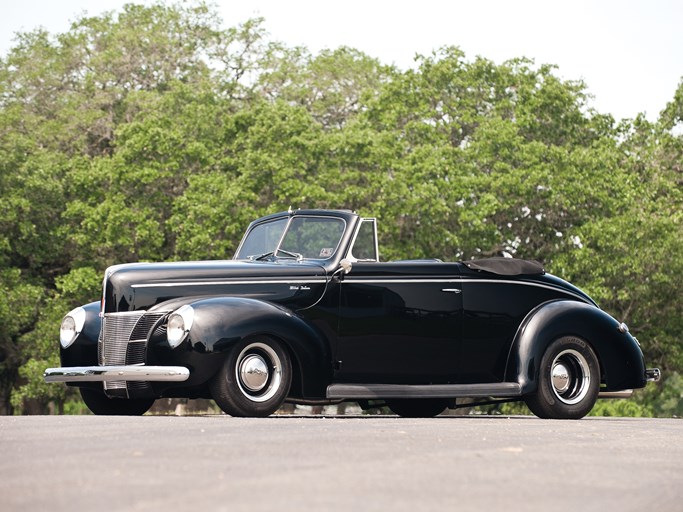 1940 Ford DeLuxe Custom Convertible Coupe