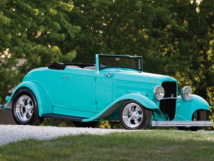 1932 Ford Custom Cabriolet