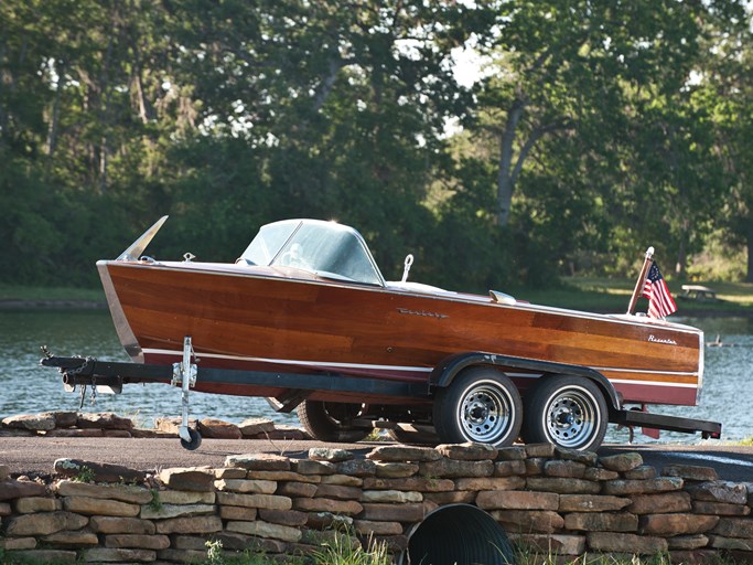 1959 Century Resorter 16' Mahogany Boat