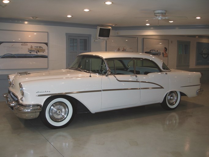 1955 Oldsmobile 98 Holiday Sedan