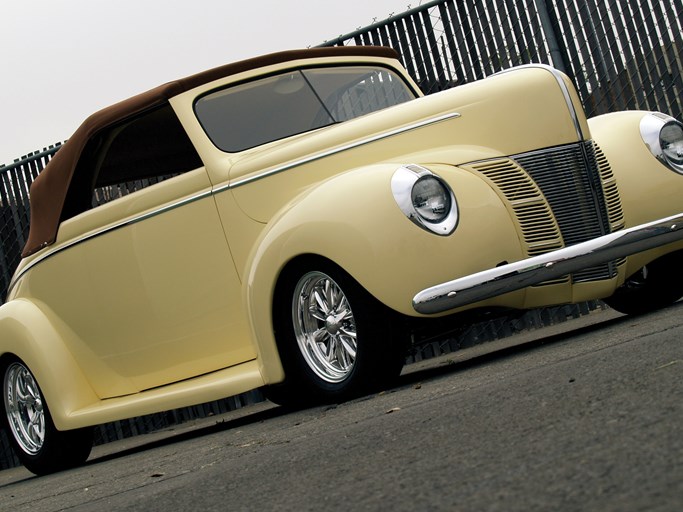 1940 Ford Custom Convertible Coupe