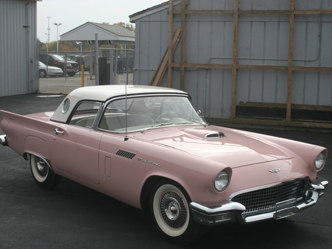 1957 Ford Thunderbird