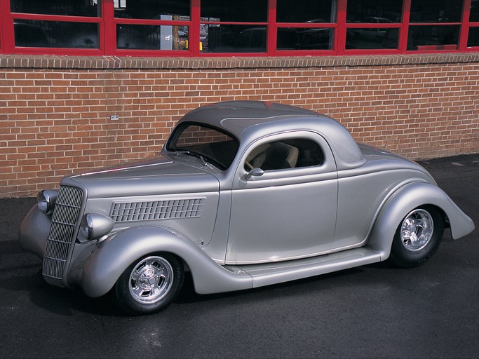 1935 Ford Custom Three-Window Coupe