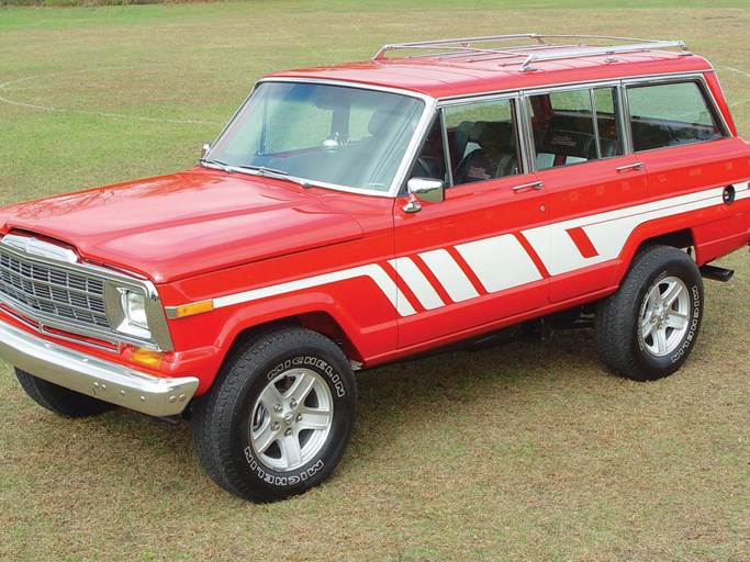 2006 Dodge Durango/1988 Jeep Grand Wagoneer