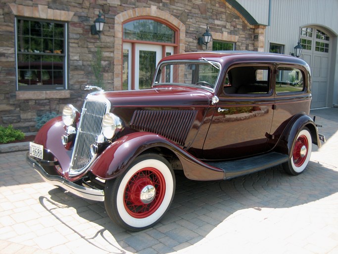 1934 Ford Deluxe Tudor