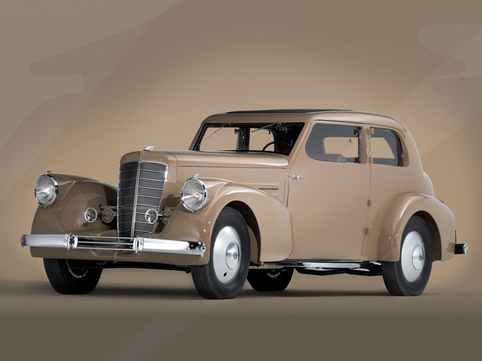 1932 Marmon HCM V12 Sedan