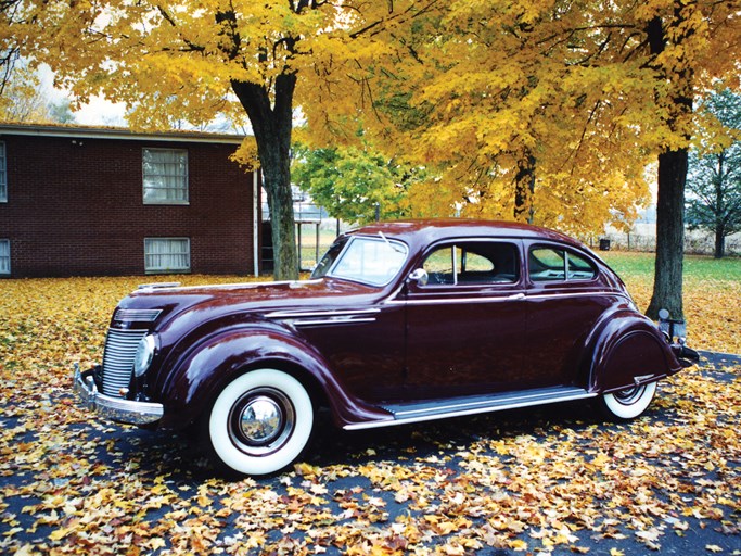 1937 Chrysler C-17 Imperial Airflow Cpe